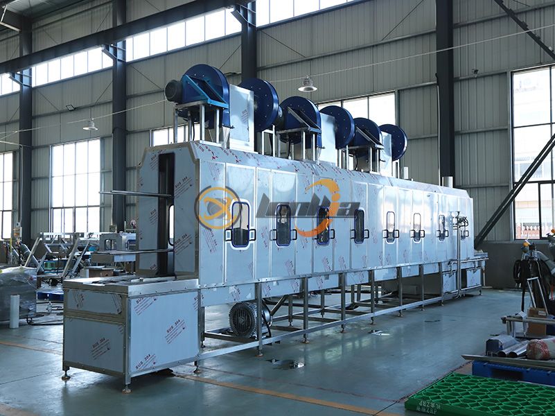 Thông số kỹ thuật của máy rửa khay công nghiệp: Các thông số chính cần lưu ý trước khi mua