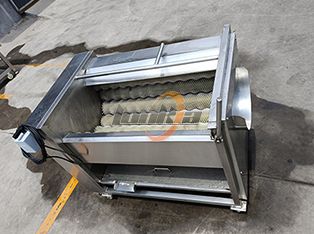 Máy Bóc Vỏ Bằng Bàn Chải Lông Product Photograph